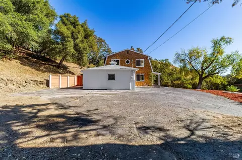 Exterior - 3384 Deer Hill Rd, Lafayette, CA 94549 photo 11 of 23