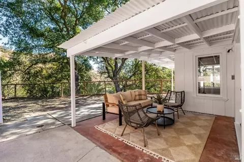 Exterior - 3384 Deer Hill Rd, Lafayette, CA 94549 photo 8 of 23