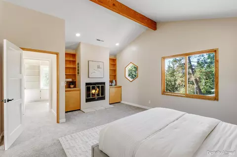 Bedroom - 3384 Deer Hill Rd, Lafayette, CA 94549 photo 5 of 8
