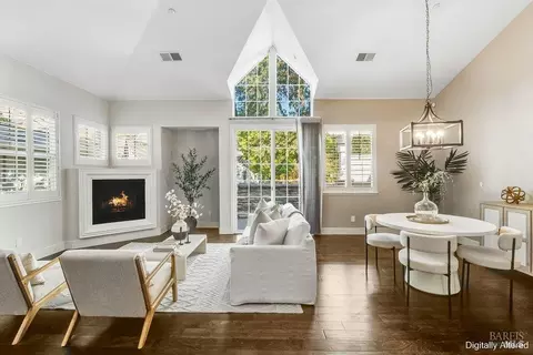 136 Sugarloaf Ct, Alamo, CA 94507