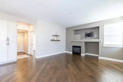 Living - 8119 Luisa Way, Windsor, CA 95492 photo 5 of 5