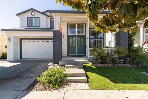 Exterior - 8119 Luisa Way, Windsor, CA 95492 photo 2 of 5