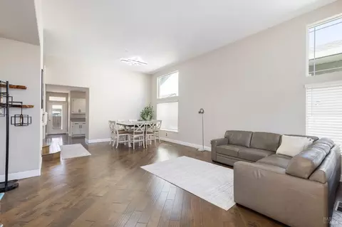 Living - 8119 Luisa Way, Windsor, CA 95492 photo 1 of 5