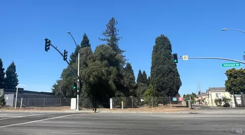 1415 Sebastopol Rd, Santa Rosa, CA 95407