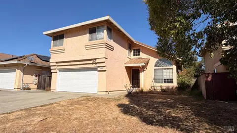 Exterior - 1132 Capistrano Ct, Fairfield, CA 94534 photo 2 of 3