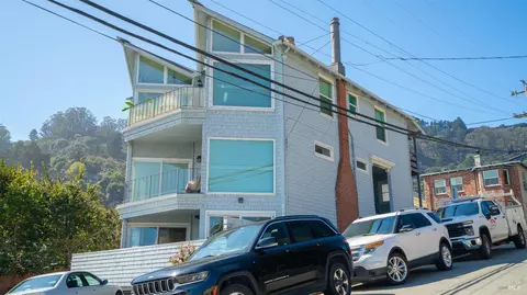 Exterior - 317 Richardson St, Sausalito, CA 94965 photo 3 of 4