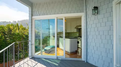 Exterior - 317 Richardson St, Sausalito, CA 94965 photo 4 of 4