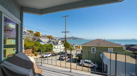 View/Area - 317 Richardson St, Sausalito, CA 94965 photo 4 of 7