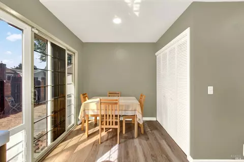 Dining - 2798 Toland Dr, Fairfield, CA 94534 photo 5 of 5