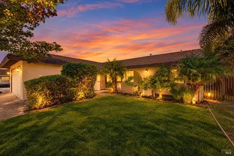 Exterior - 114 Shelley Dr, Vallejo, CA 94591 photo 14 of 14