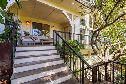 1424 Quail Ct, Santa Rosa, CA 95404