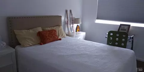 Bedroom - 201 Lands End Ct, Vallejo, CA 94591 photo 3 of 3
