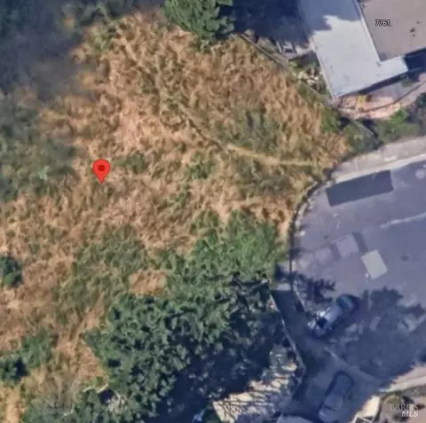 7755 Earl Ct, El Cerrito, CA 94530