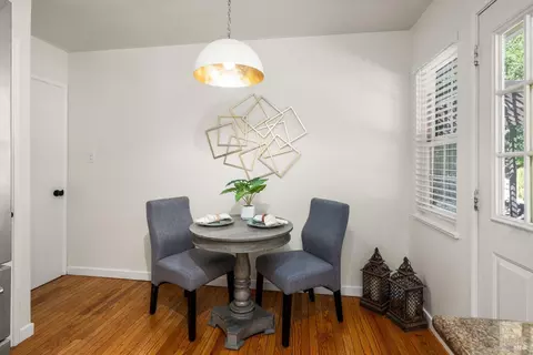 Dining - 323 Rheem Blvd, Moraga, CA 94556 photo 4 of 4