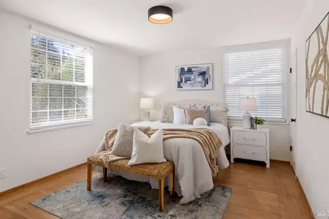 Bedroom - 323 Rheem Blvd, Moraga, CA 94556 photo 2 of 4