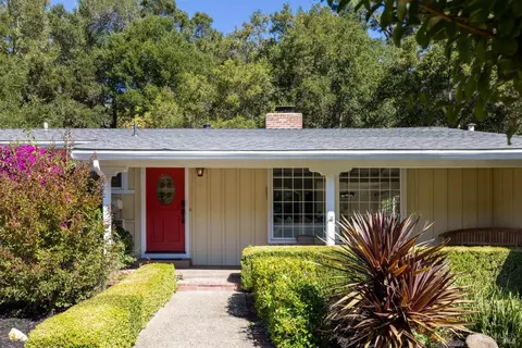 Exterior - 323 Rheem Blvd, Moraga, CA 94556 photo 6 of 34