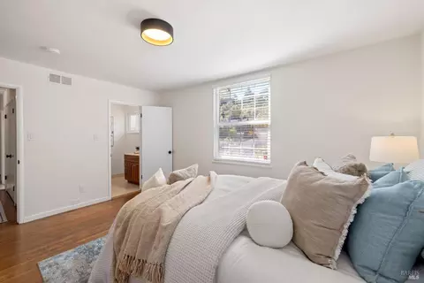 Bedroom - 323 Rheem Blvd, Moraga, CA 94556 photo 4 of 4