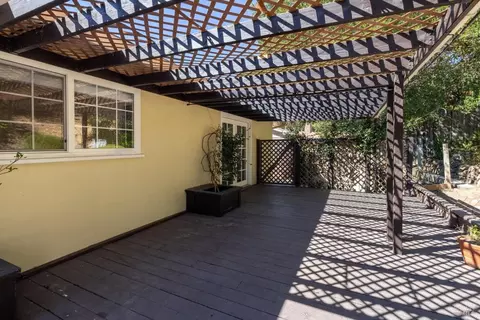 Exterior - 323 Rheem Blvd, Moraga, CA 94556 photo 15 of 34