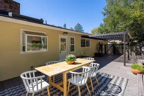 Exterior - 323 Rheem Blvd, Moraga, CA 94556 photo 16 of 34