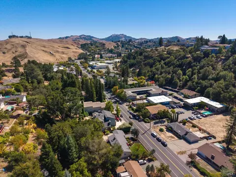 View/Area - 323 Rheem Blvd, Moraga, CA 94556 photo 7 of 10