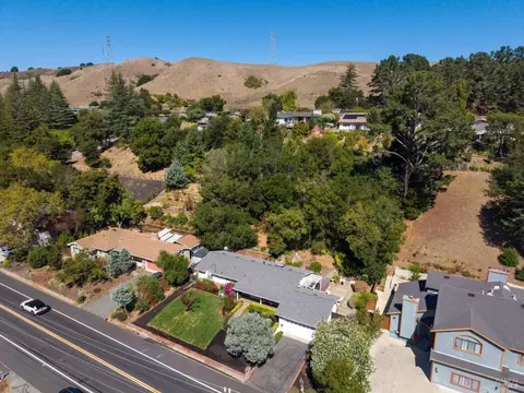 View/Area - 323 Rheem Blvd, Moraga, CA 94556 photo 3 of 10