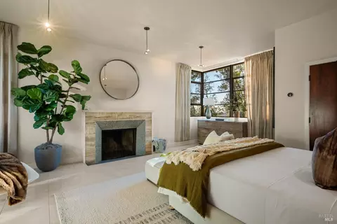 Bedroom - 600 Stonecrest Dr, Napa, CA 94558 photo 4 of 8