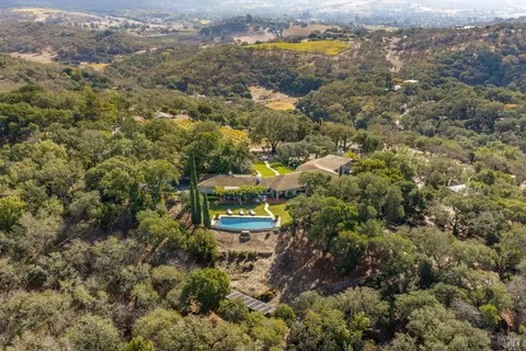 View/Area - 600 Stonecrest Dr, Napa, CA 94558 photo 4 of 6