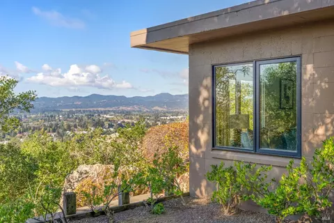 Exterior - 600 Stonecrest Dr, Napa, CA 94558 photo 11 of 13
