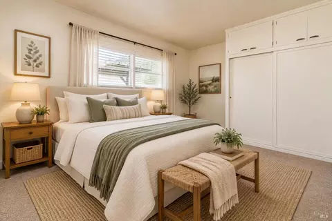 686 Dean St, Hayward, CA 94541 photo 4