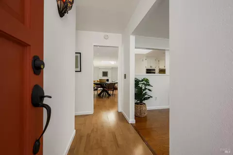 Entry Way - 1015 Manor Dr, Sonoma, CA 95476 photo 1 of 2