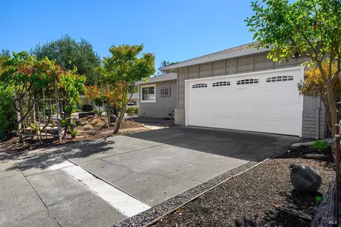 Exterior - 1015 Manor Dr, Sonoma, CA 95476 photo 8 of 8