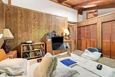 Bedroom - 16960-16962 Taylor Ln, Occidental, CA 95465 photo 3 of 3