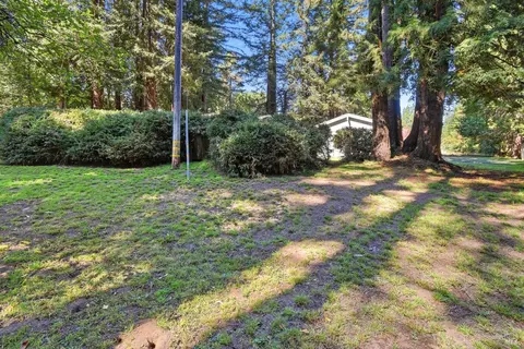 Exterior - 16960-16962 Taylor Ln, Occidental, CA 95465 photo 8 of 13