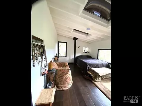 5 High Low Rd, Annapolis, CA 95412 photo 9