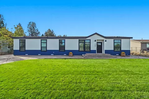 17203 Mustang Ct, Lower Lake, CA 95457