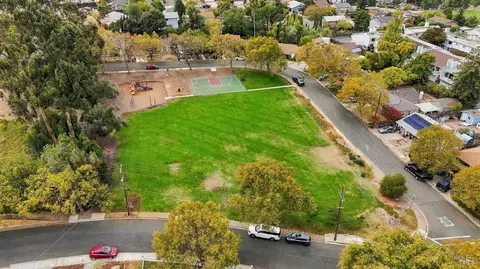 View/Area - 331 E T St, Benicia, CA 94510 photo 3 of 3