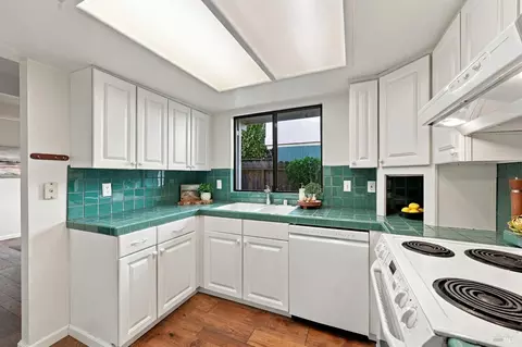 Kitchen - 331 E T St, Benicia, CA 94510 photo 3 of 3
