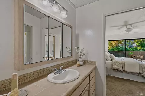 Bath - 7 Josefa Ct, Novato, CA 94949 photo 1 of 4