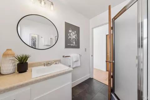 Bath - 108 Lakeside Dr, Corte Madera, CA 94925 photo 1 of 2