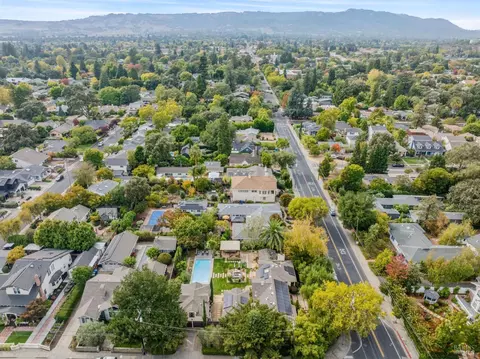 View/Area - 483 E Napa St, Sonoma, CA 95476 photo 4 of 4