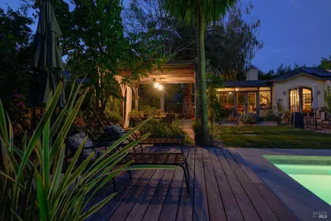 Exterior - 483 E Napa St, Sonoma, CA 95476 photo 31 of 32