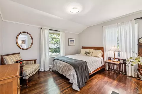 Bedroom - 483 E Napa St, Sonoma, CA 95476 photo 4 of 5
