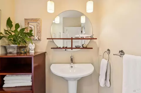 Bath - 483 E Napa St, Sonoma, CA 95476 photo 9 of 12