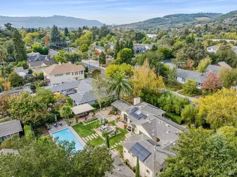 View/Area - 483 E Napa St, Sonoma, CA 95476 photo 3 of 4