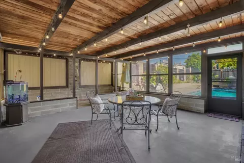 Exterior - 156 Heartwood Ct, Vallejo, CA 94591 photo 6 of 8
