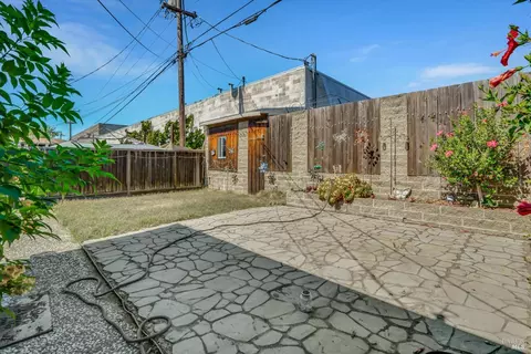 Exterior - 156 Heartwood Ct, Vallejo, CA 94591 photo 4 of 8