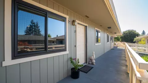 720 Petaluma Blvd S #23, Petaluma, CA 94952