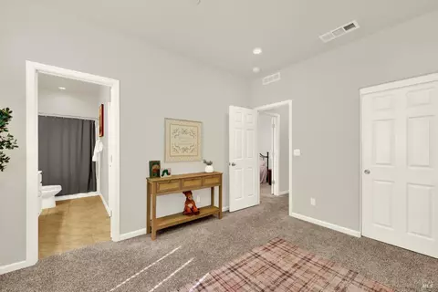 Entry Way - 1680 Gold St, Dixon, CA 95620 photo 4 of 4