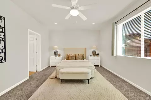 Bedroom - 1680 Gold St, Dixon, CA 95620 photo 2 of 10