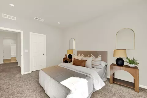 Bedroom - 1680 Gold St, Dixon, CA 95620 photo 5 of 10